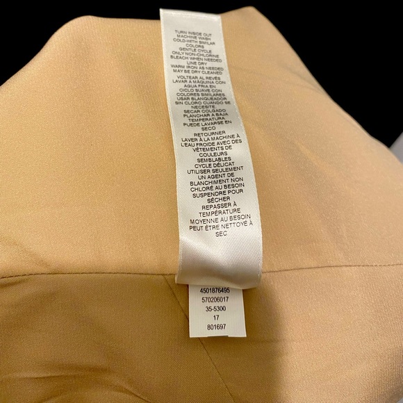 Dress - Picture 6 of 6